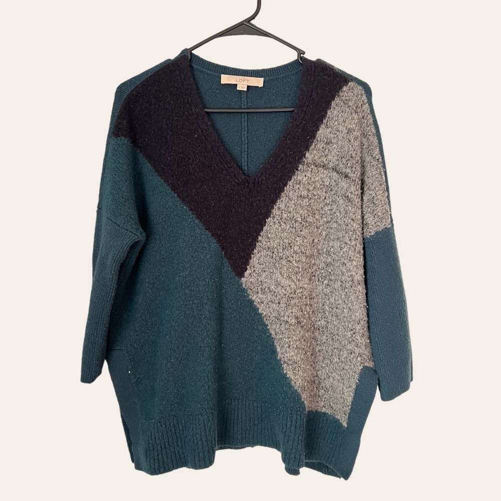 Loft | Colorblock Sweater V-neck Size M